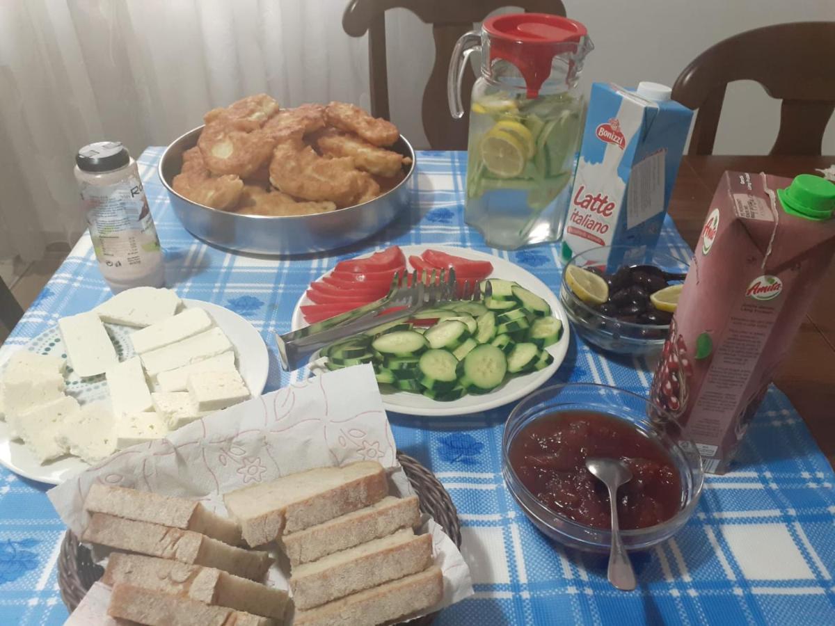 Апартаменти Albanian Traditions Legacy Дуррес